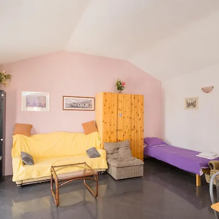 Cozy Guest House Kamenita Split Room photo