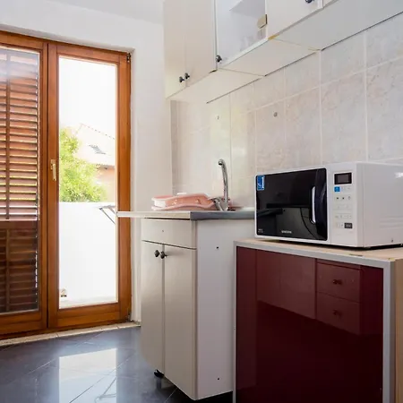Cozy Guest House Kamenita Split Exterior photo