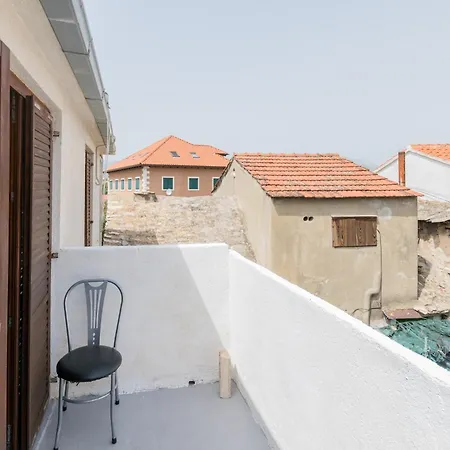 Cozy Guest House Kamenita Split Exterior photo