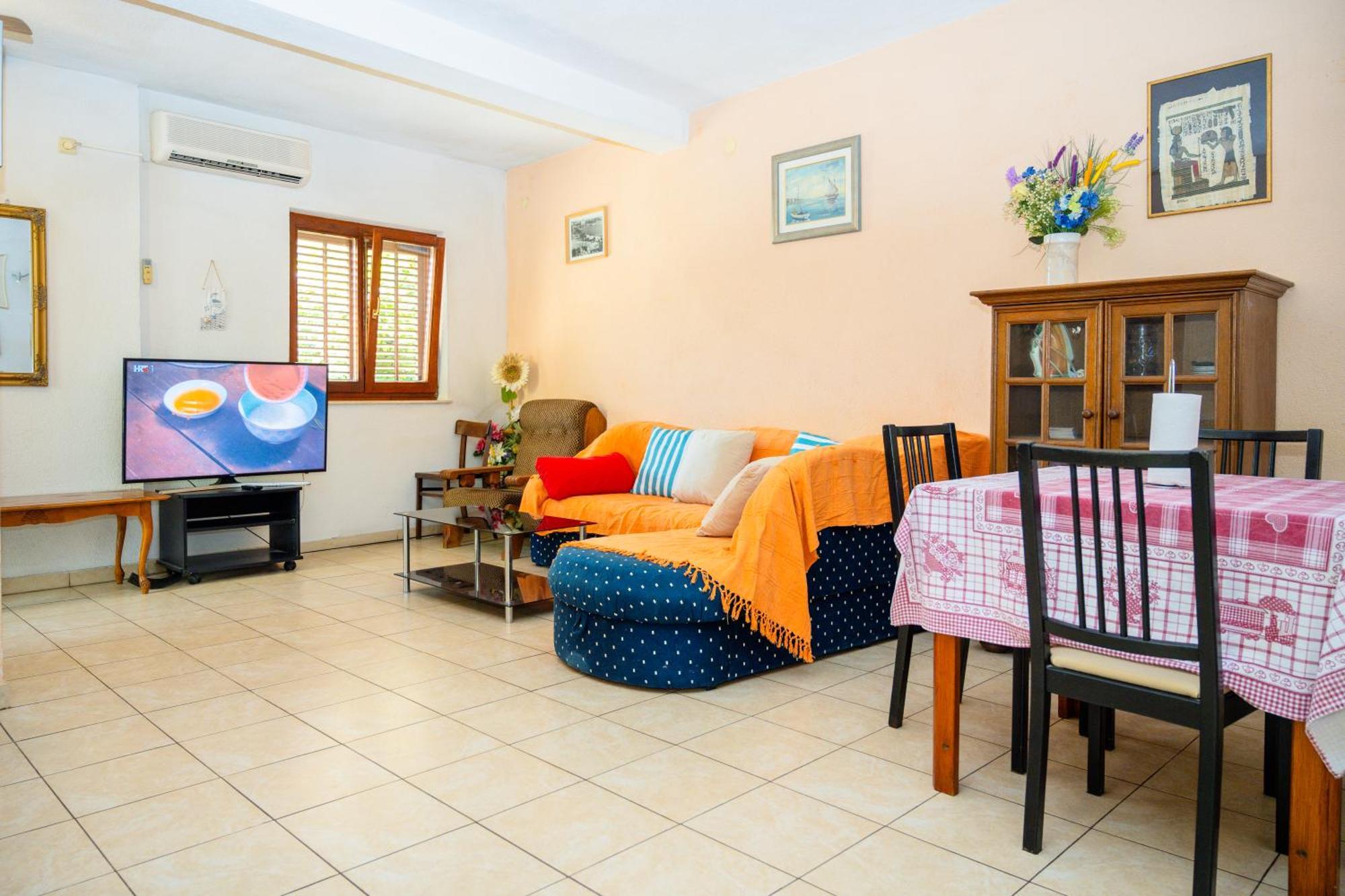 Cozy Kamenita Apartment *
